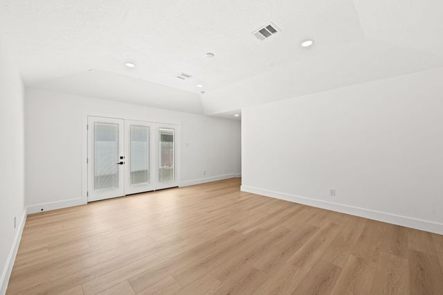 7631 Westwind Lane, Houston, TX 77071