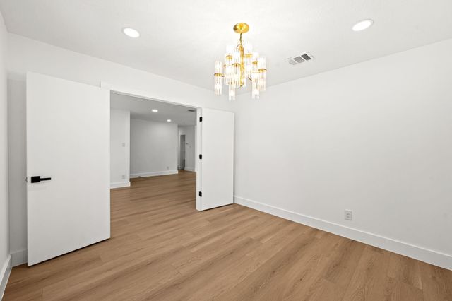 7631 Westwind Lane, Houston, TX 77071