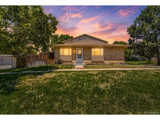 1272 S Troy St, Aurora, CO 80012