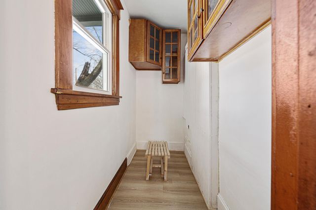 1195 Edgerton Street, Saint Paul, MN 55130