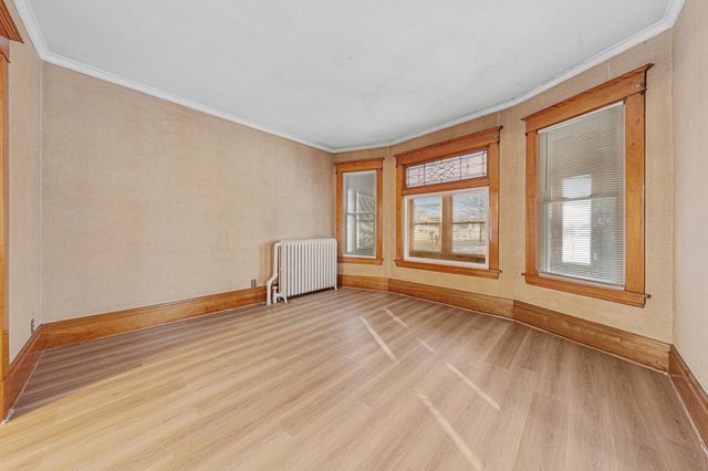 1195 Edgerton Street, Saint Paul, MN 55130