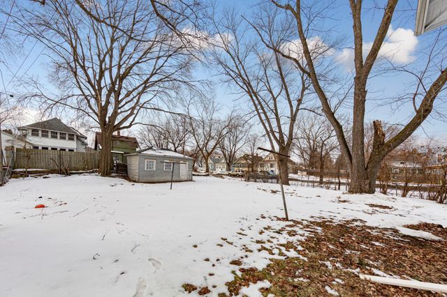 1195 Edgerton Street, Saint Paul, MN 55130