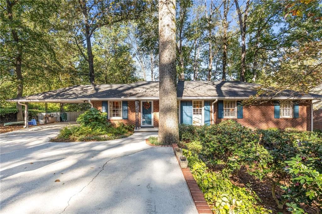 1448 Berkeley NE Lane, Atlanta, GA 30329