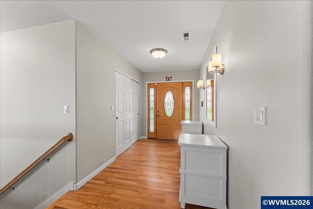 4981 Shadow Hills Dr SE, Turner, OR 97392