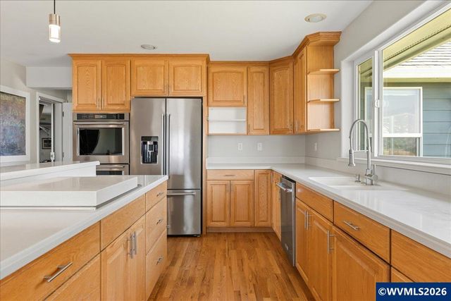 4981 Shadow Hills Dr SE, Turner, OR 97392