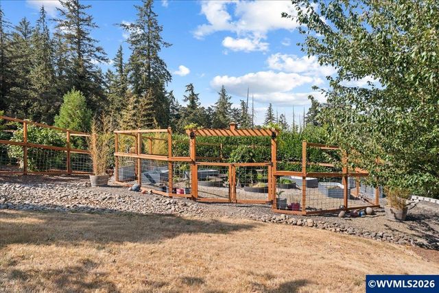 4981 Shadow Hills Dr SE, Turner, OR 97392