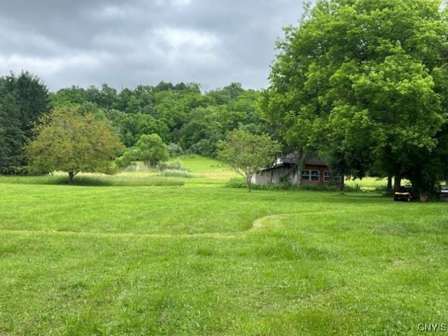 4067 Taylor Road, Pompey, NY 13078