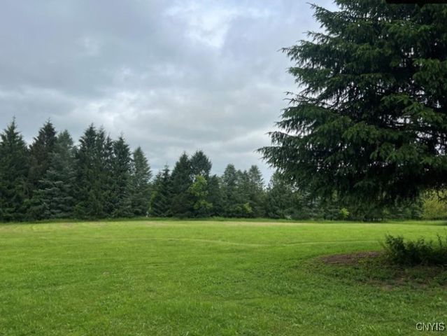 4067 Taylor Road, Pompey, NY 13078