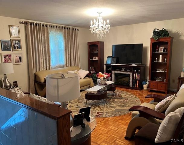 4067 Taylor Road, Pompey, NY 13078