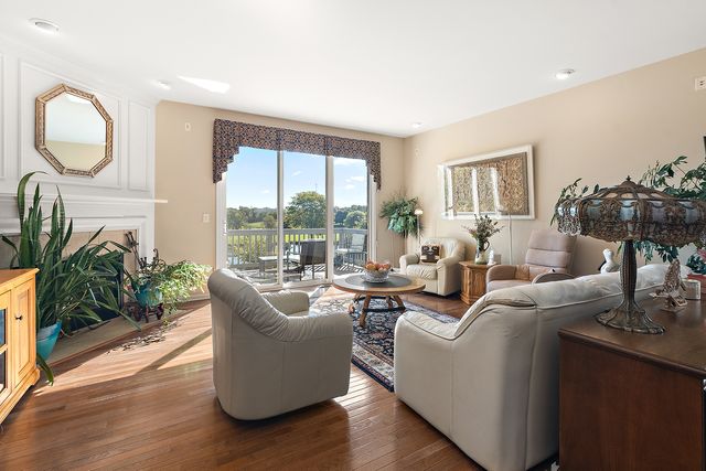 13233 Bundoran Court, Orland Park, IL 60462