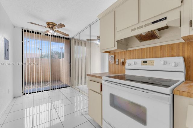 440 NW 214th St 104, Miami Gardens, FL 33169