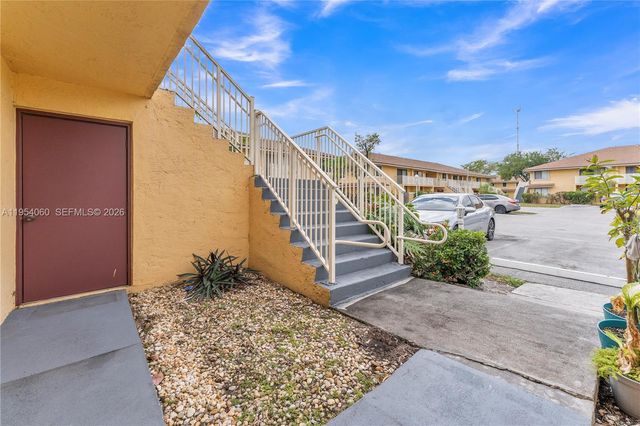 440 NW 214th St 104, Miami Gardens, FL 33169