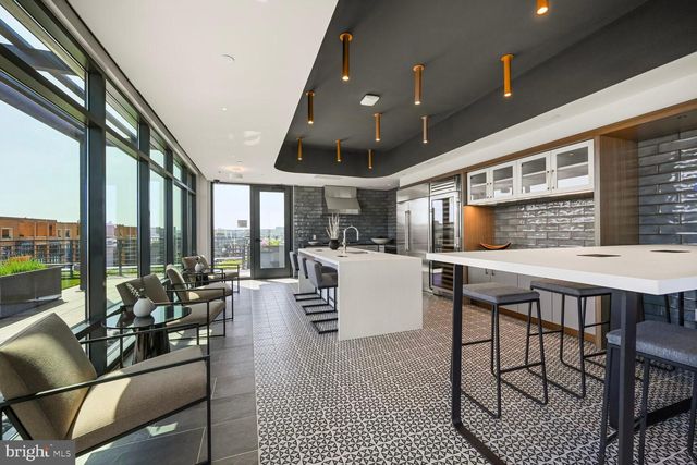 950 3RD ST NW #PH 1206, Washington, DC 20001