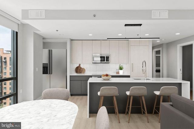 950 3RD ST NW #PH 1206, Washington, DC 20001