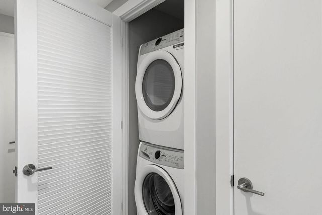 950 3RD ST NW #PH 1206, Washington, DC 20001