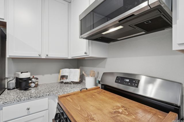 14818 Dillard Mill, San Antonio, TX 78254