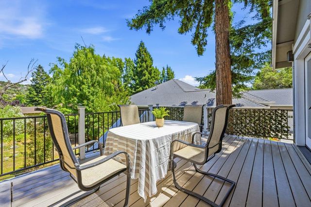 14051 Strawberry Cir, Penn Valley, CA 95946