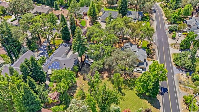 14051 Strawberry Cir, Penn Valley, CA 95946