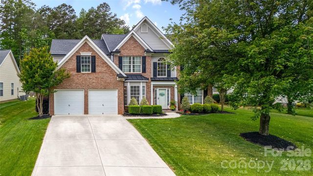 16027 Grafham Circle, Huntersville, NC 27078