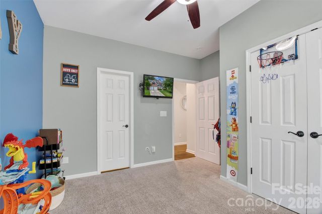 16027 Grafham Circle, Huntersville, NC 27078