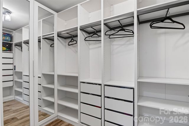 16027 Grafham Circle, Huntersville, NC 27078