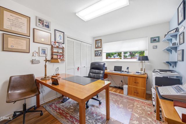 271 Calle Higuera, Camarillo, CA 93010