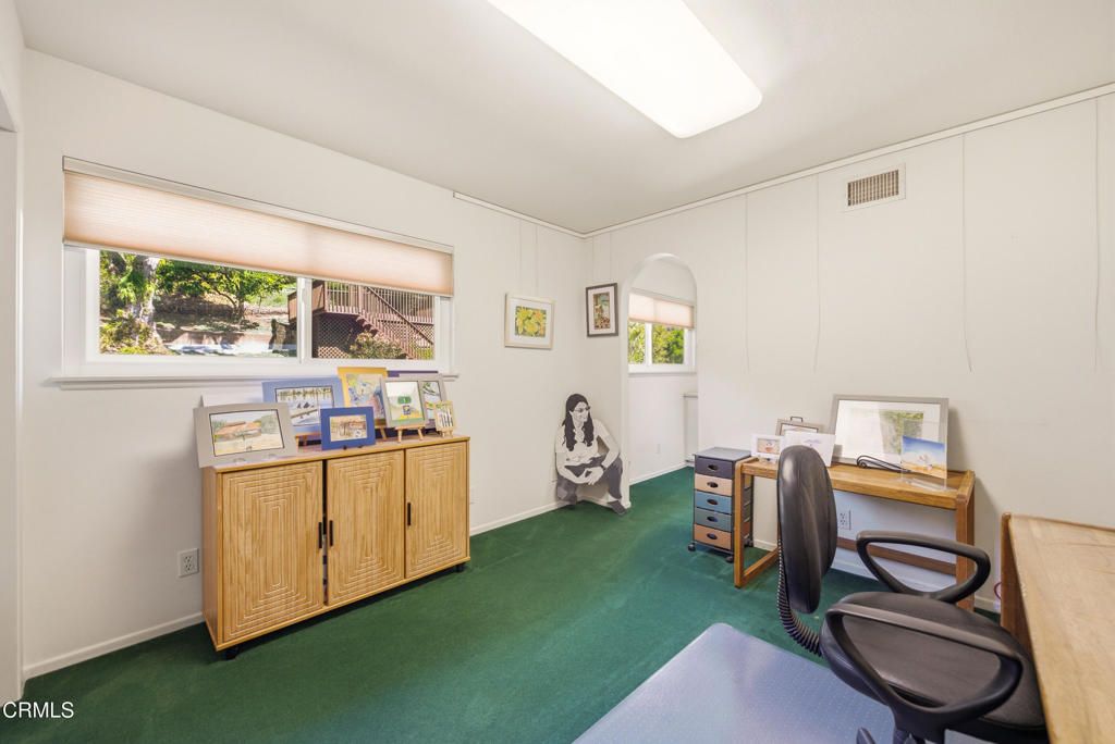 Image 24 of property listing at 271 Calle Higuera, Camarillo, CA 93010