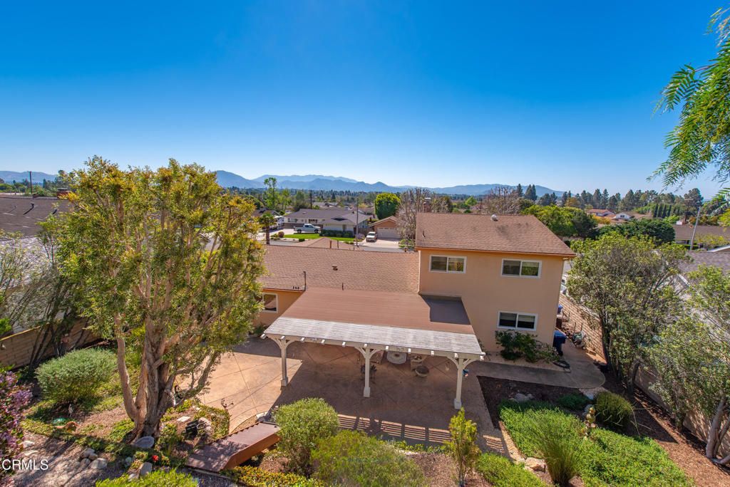 Image 32 of property listing at 271 Calle Higuera, Camarillo, CA 93010