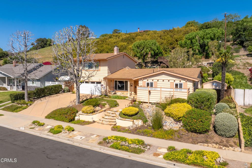 Image 35 of property listing at 271 Calle Higuera, Camarillo, CA 93010