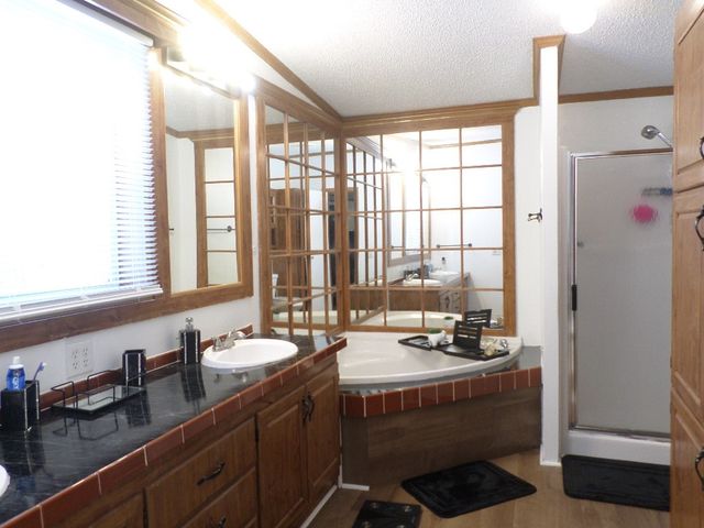 1731 EDGEWOOD Drive, Erie, PA 16509