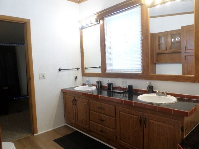 1731 EDGEWOOD Drive, Erie, PA 16509