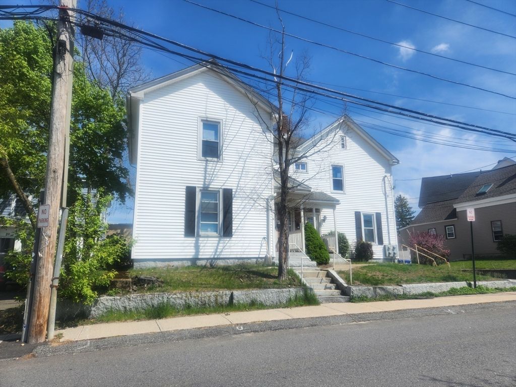 30 Mount Pleasant Avenue, Leominster, MA 01453