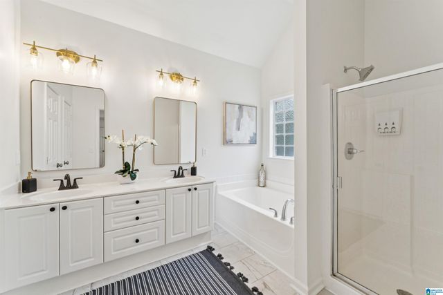 576 FOREST LAKES DRIVE, Sterrett, AL 35147