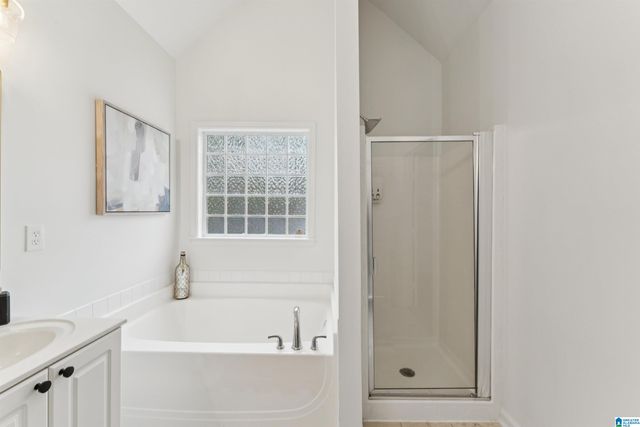 576 FOREST LAKES DRIVE, Sterrett, AL 35147