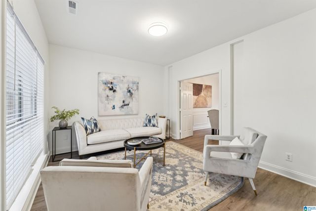 576 FOREST LAKES DRIVE, Sterrett, AL 35147