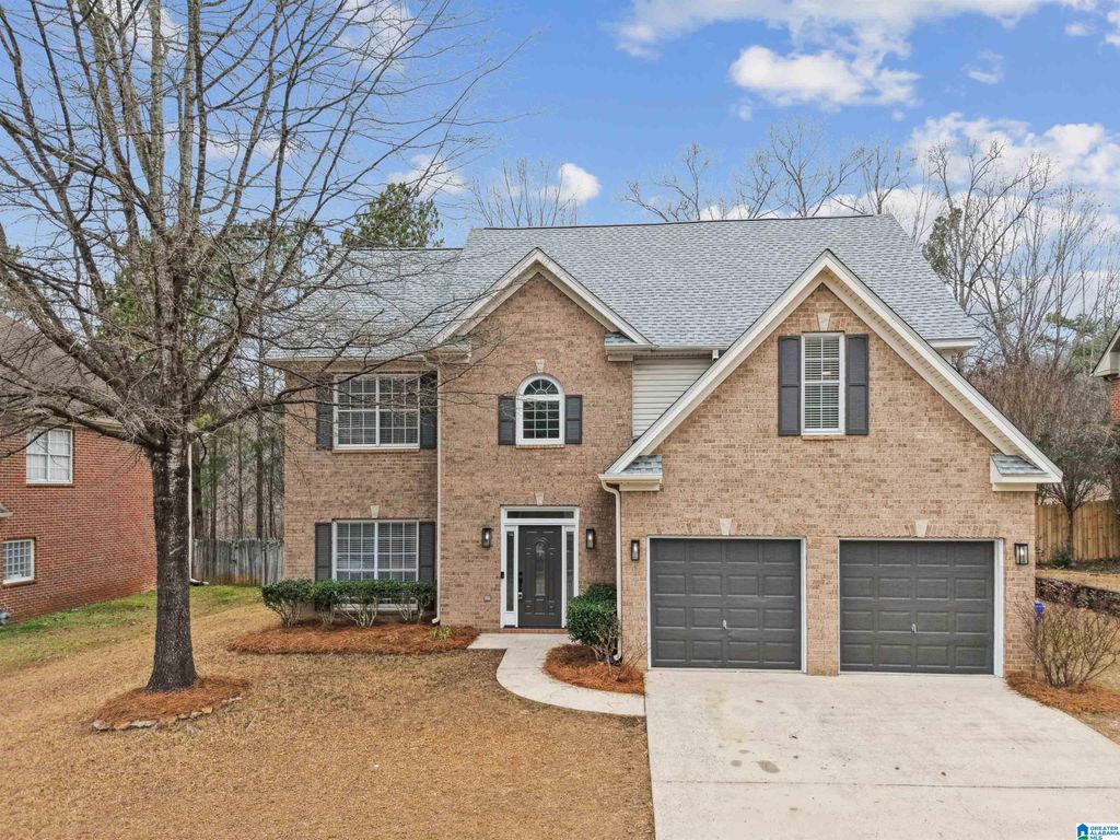 576 FOREST LAKES DRIVE, Sterrett, AL 35147