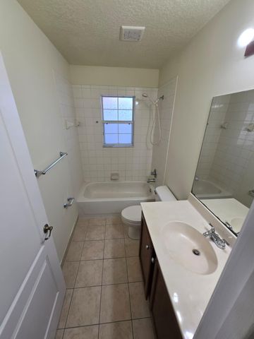 4701 Cohune Palm Court, Greenacres, FL 33463