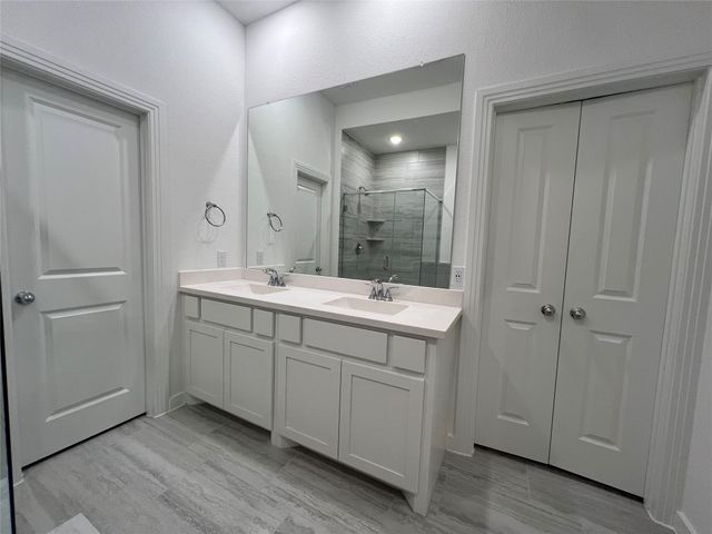 3708 Queen Road, Sherman, TX 75090