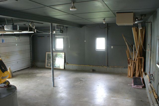 311 N Carter Street, Russiaville, IN 46979