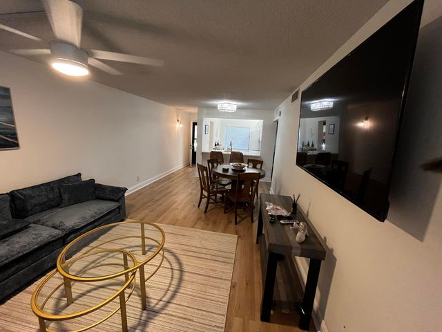 12830 Briarlake Drive, West Palm Beach, FL 33418