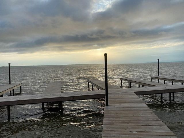 9285 W Shoreline Drive, Kemp, TX 75143