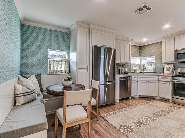 6204 N Ross Avenue, Oklahoma City, OK 73112