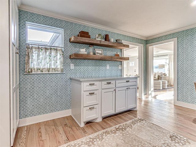 6204 N Ross Avenue, Oklahoma City, OK 73112