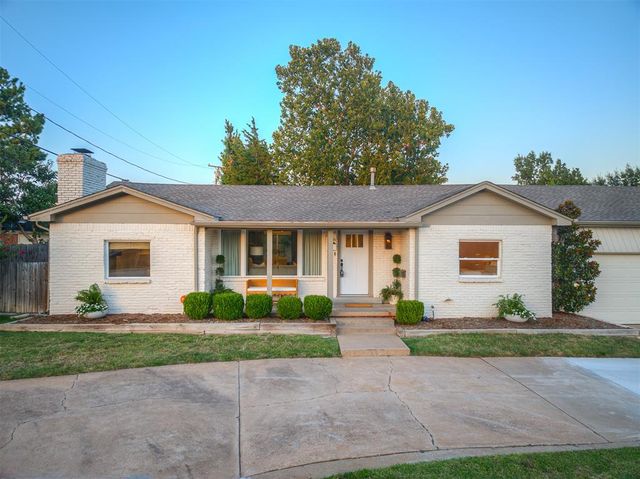 6204 N Ross Avenue, Oklahoma City, OK 73112