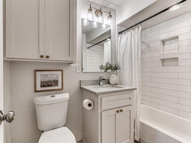 6204 N Ross Avenue, Oklahoma City, OK 73112
