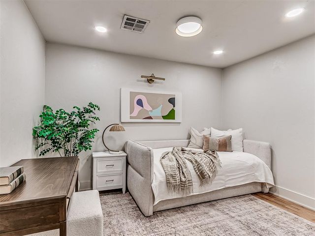 6204 N Ross Avenue, Oklahoma City, OK 73112