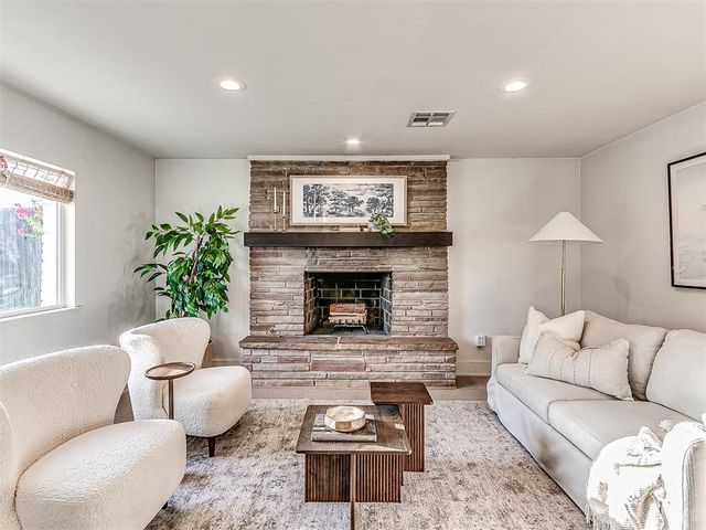 6204 N Ross Avenue, Oklahoma City, OK 73112