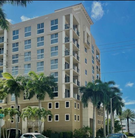 2650 SW 37th Ave 807, Miami, FL 33133