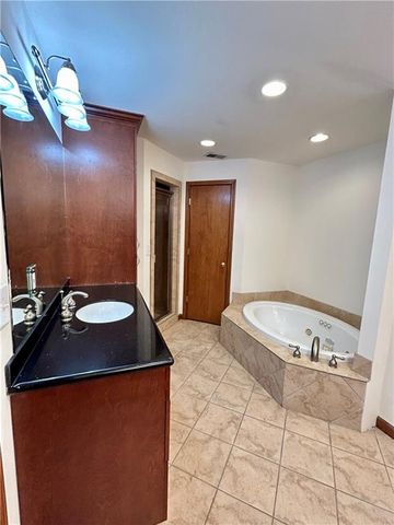 115 Nesbit Ferry Place, Atlanta, GA 30350