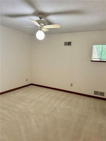 115 Nesbit Ferry Place, Atlanta, GA 30350